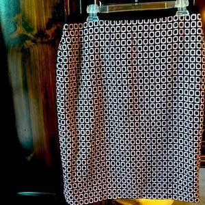 Pink and black pencil Talbots skirt size 10